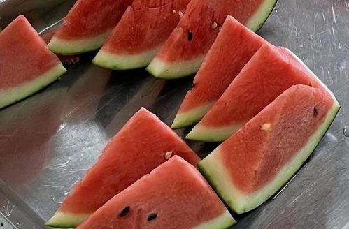 吃瓜图片 素材大全,揭秘吃瓜图片素材大全背后的故事