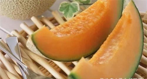 赫曼吃哈密瓜,一场味蕾与视觉的完美邂逅